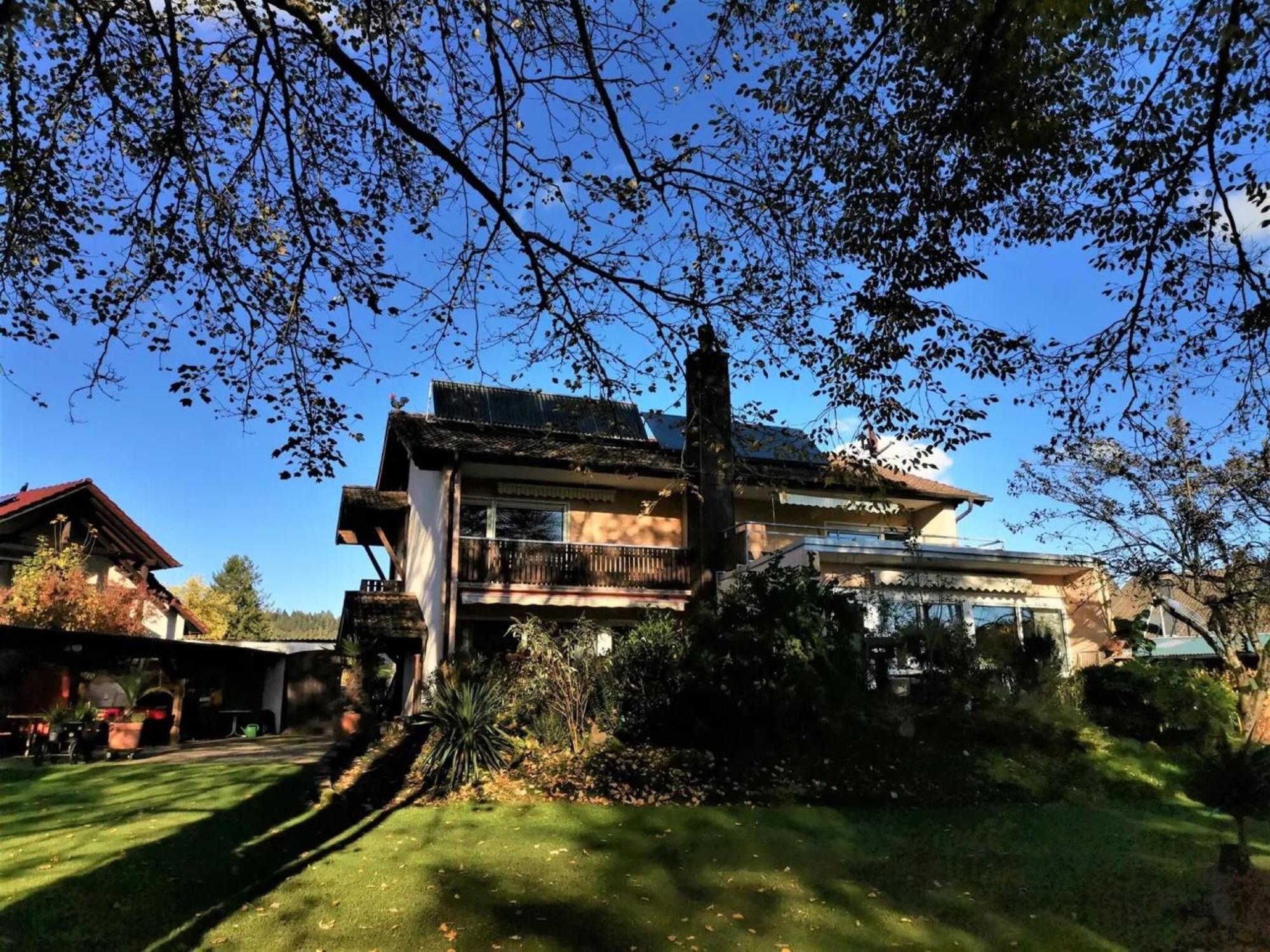 Ferienwohnungen 'Blick Zur Madonna' Fischbach bei Dahn Exterior photo