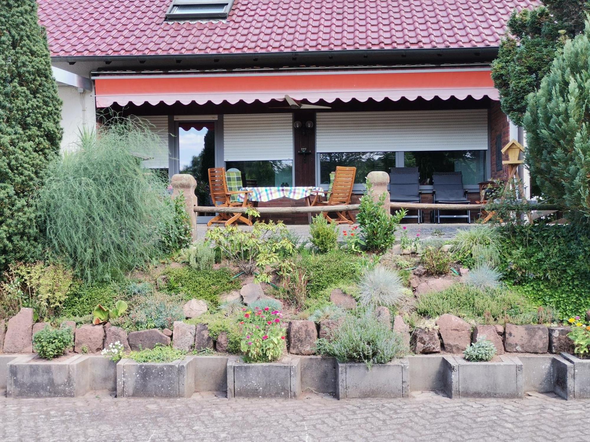 Ferienwohnungen 'Blick Zur Madonna' Fischbach bei Dahn Exterior photo
